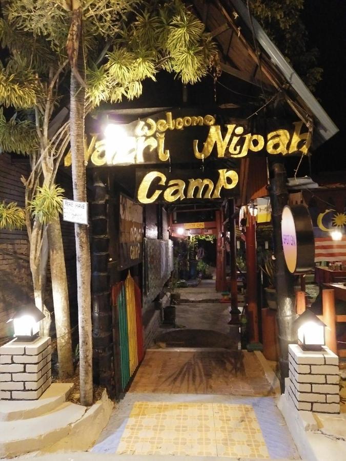 Hotel Nazri Nipah Camp Pangkor à Kampung Teluk Nipah Extérieur photo
