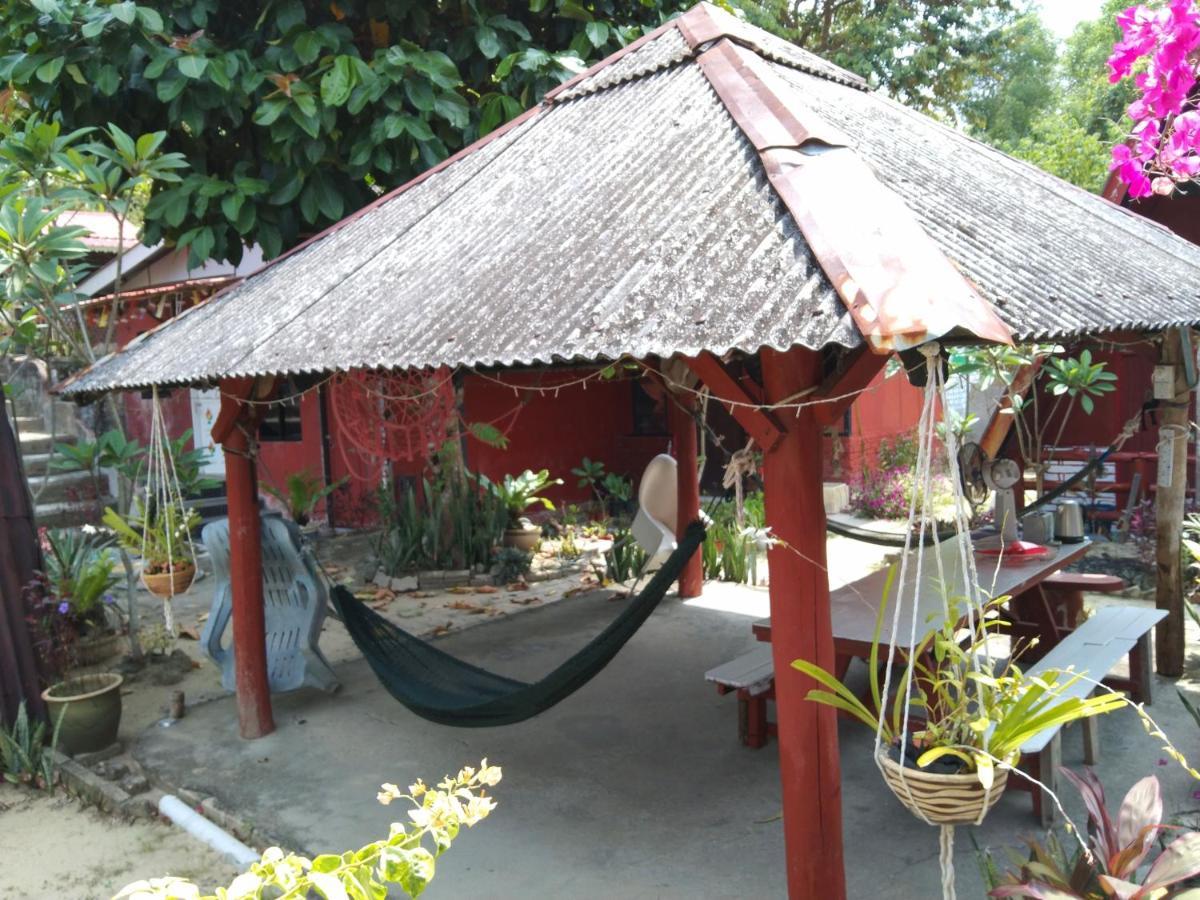 Hotel Nazri Nipah Camp Pangkor à Kampung Teluk Nipah Extérieur photo