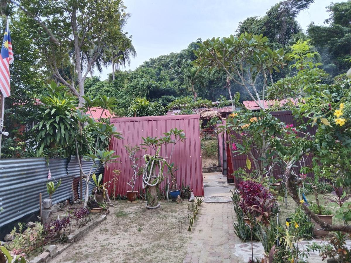 Hotel Nazri Nipah Camp Pangkor à Kampung Teluk Nipah Extérieur photo